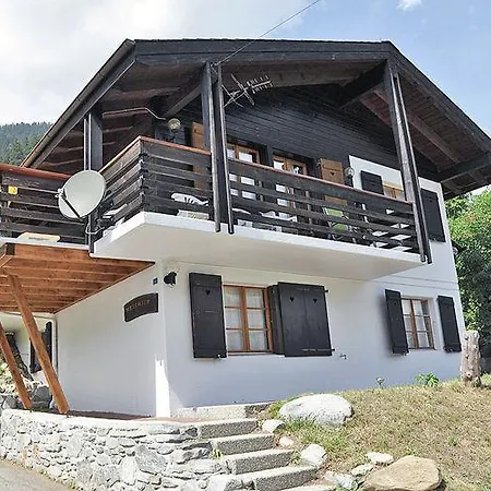 Chalet Adriana 1 *