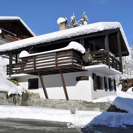 Chalet Adriana 1 شاليه فيش